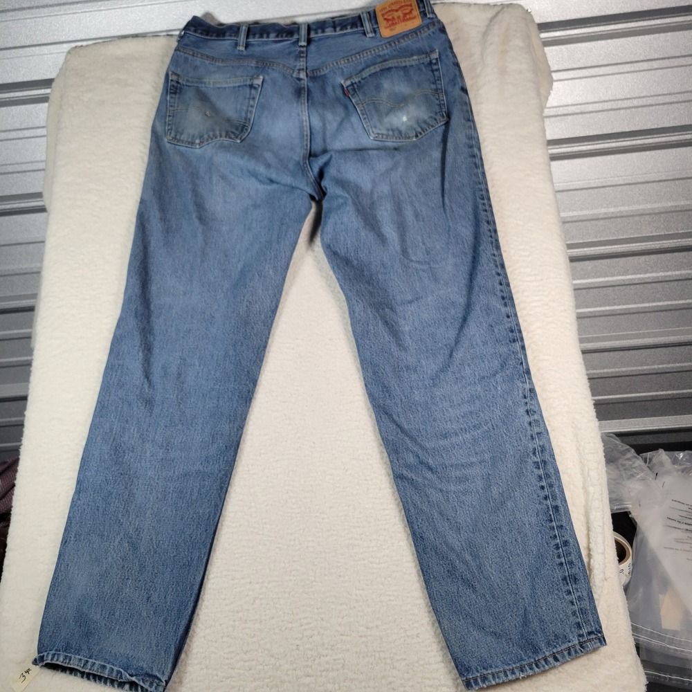 Levi's 550 Relaxed Jeans Mens 40x36 Blue Med Wash Tapered Leg Denim Distressed - Picture 13 of 16
